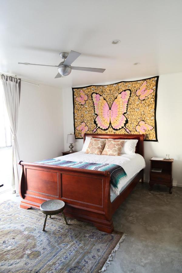 Ocean Front Vortex Female Hostel Private Rooms Free Bikes Los Angeles Exterior photo
