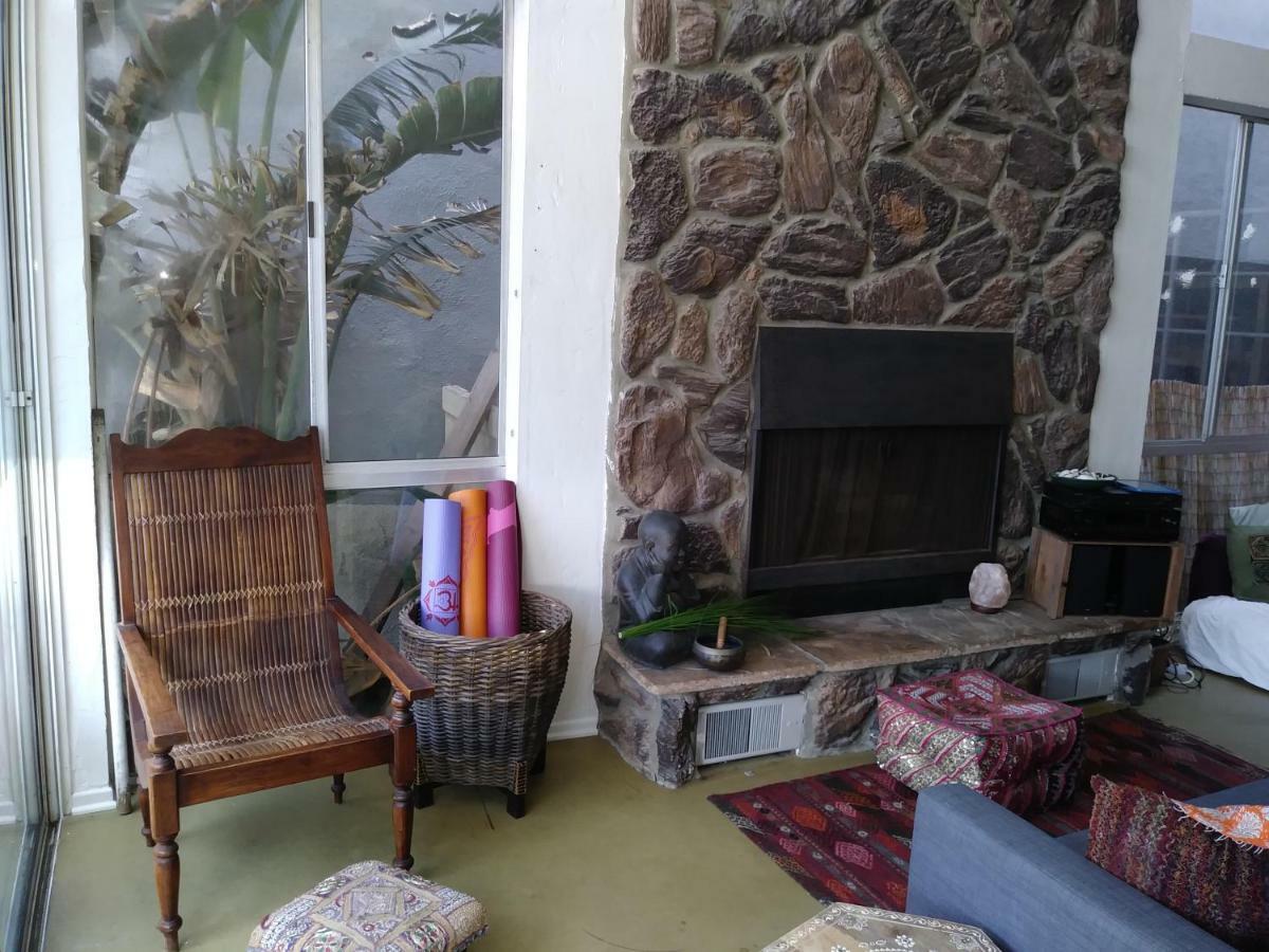 Ocean Front Vortex Female Hostel Private Rooms Free Bikes Los Angeles Exterior photo