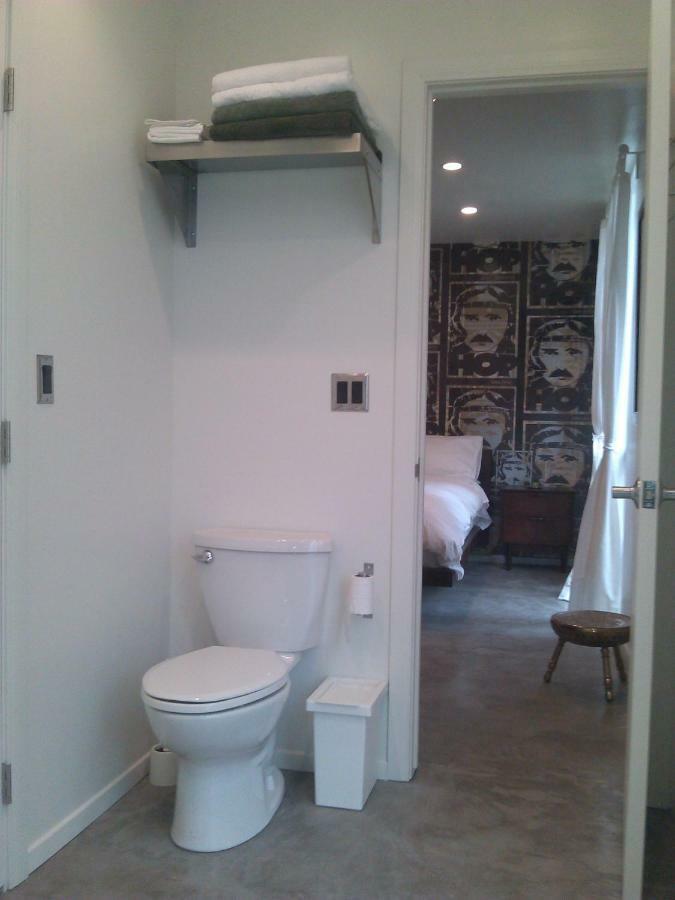 Ocean Front Vortex Female Hostel Private Rooms Free Bikes Los Angeles Exterior photo
