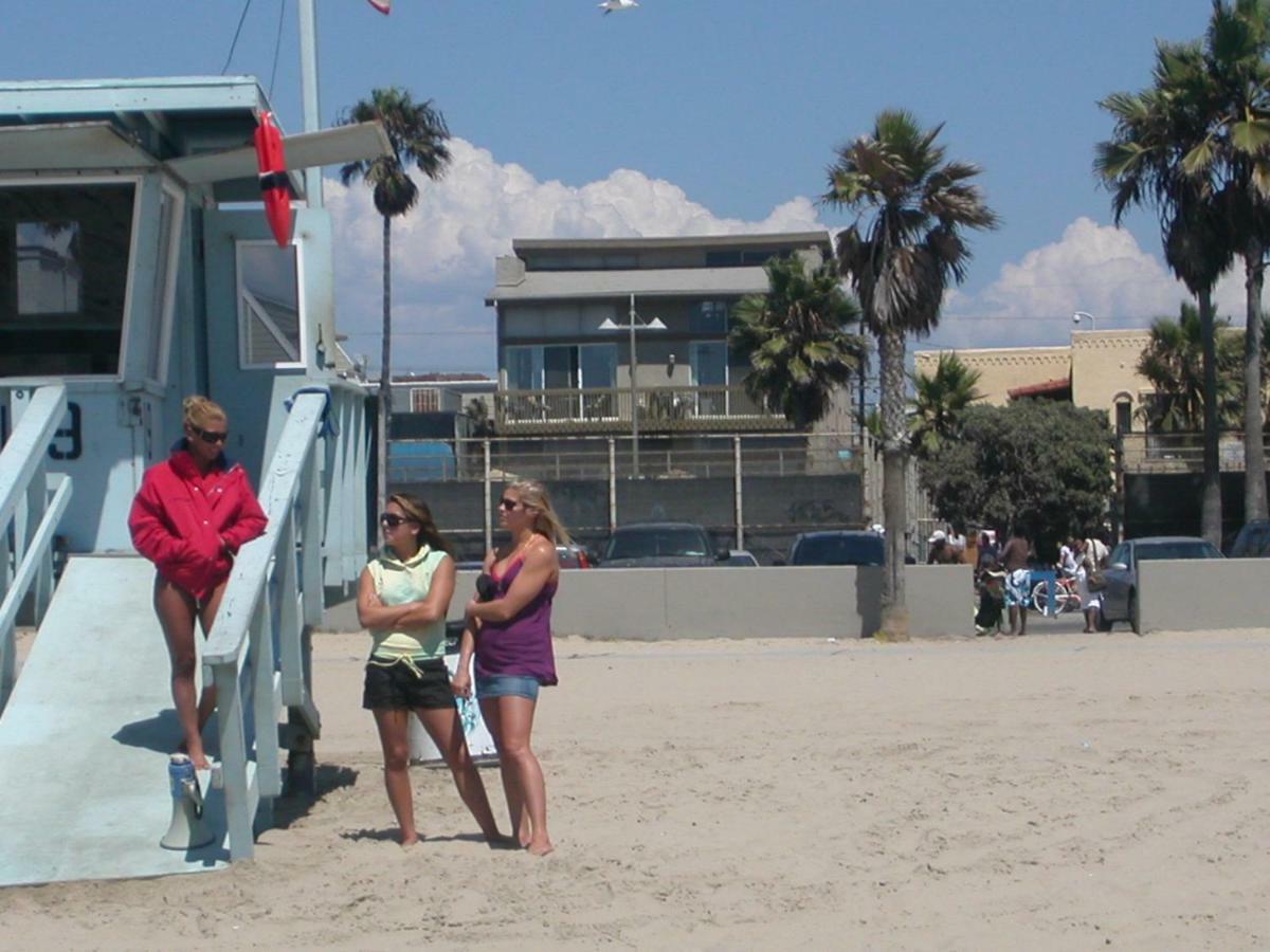 Ocean Front Vortex Female Hostel Private Rooms Free Bikes Los Angeles Exterior photo